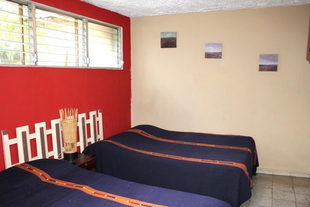 Ximenas Guest House San Salvador Exterior foto