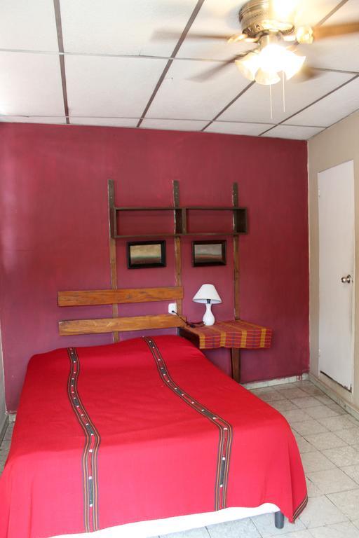 Ximenas Guest House San Salvador Exterior foto